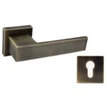 UKEN LEVER HANDLE W/ROSETTE PREMIUM - 143
